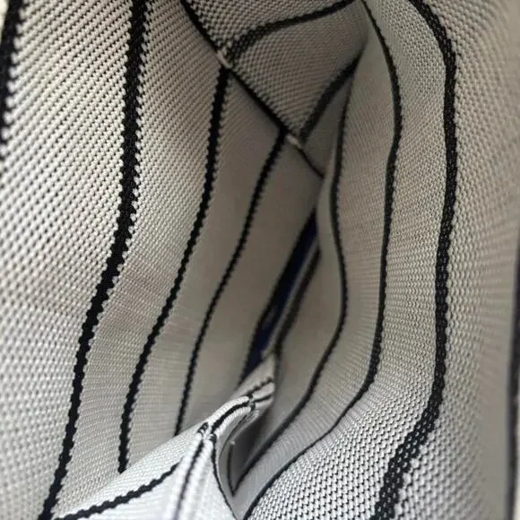 Black white striped tote - Picture 6 of 6